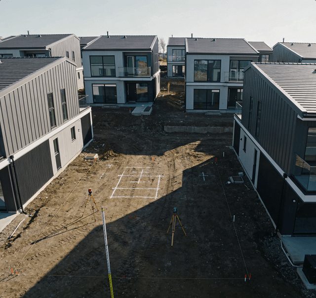 Achat de maisons et de terrains pour futurs projets immobiliers